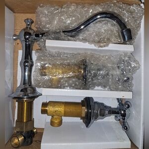 I-sets Faucet 'Pop-up Drains' 3-piece Faucet Set, (NIB)